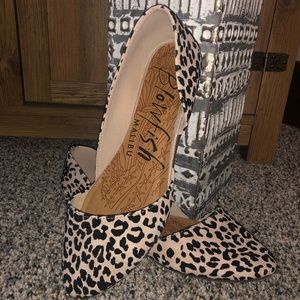 Blowfish Leopard Flats